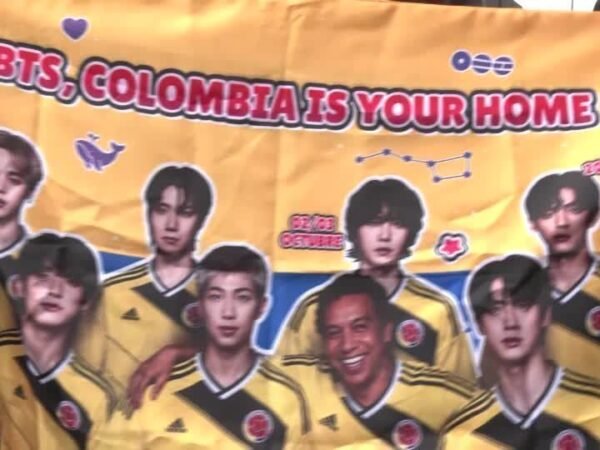 Fãs do BTS tomam as ruas de Bogotá antes de apresentações