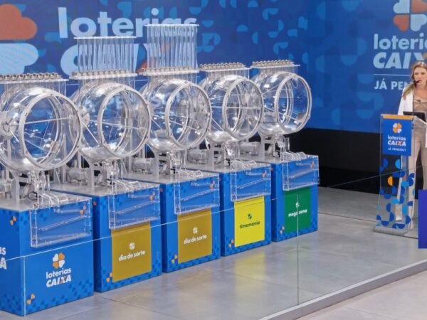 Confira os números sorteados nas Loterias Caixa
