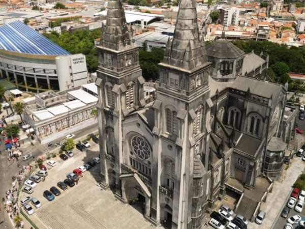 Catedral Metropolitana de Fortaleza fecha entrada principal para obras