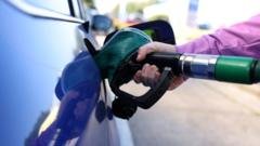 Trump sofre críticas por plano de importar diesel da Rússia