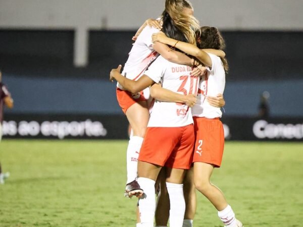 Bragantino vence Ferroviária e larga na frente na Copa do Brasil