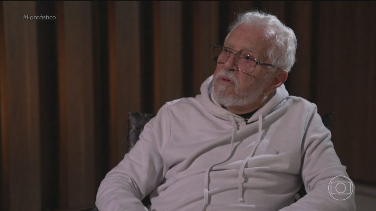 Carlos Alberto de Nóbrega passa bem após cirurgia de marcapasso