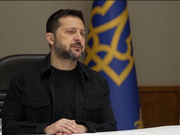 Zelensky acusa Trump de pressionar Ucrânia pela rendição