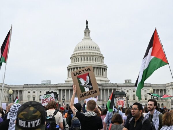 Atos pró-Palestina marcam um ano de cessar-fogo em Gaza