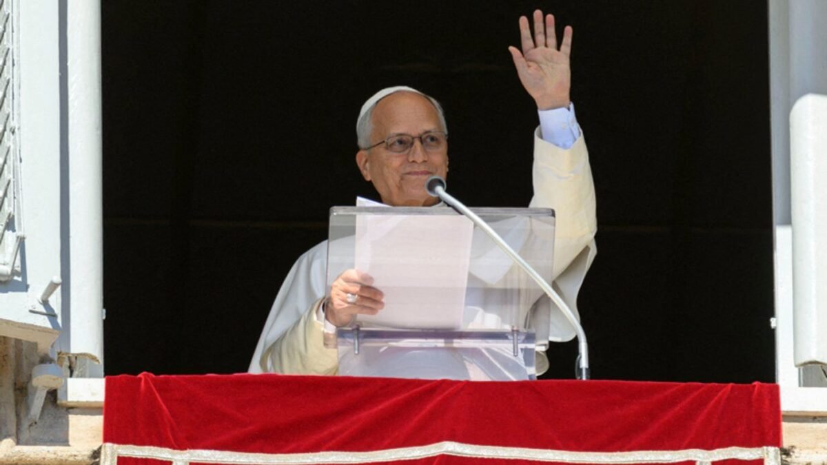 Papa Leão XIV passará por cirurgia após detecção de nódulo no pulmão