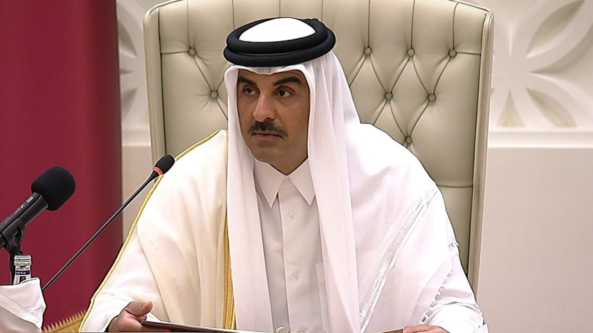 Emir do Catar defende segurança regional e soberania nacional
