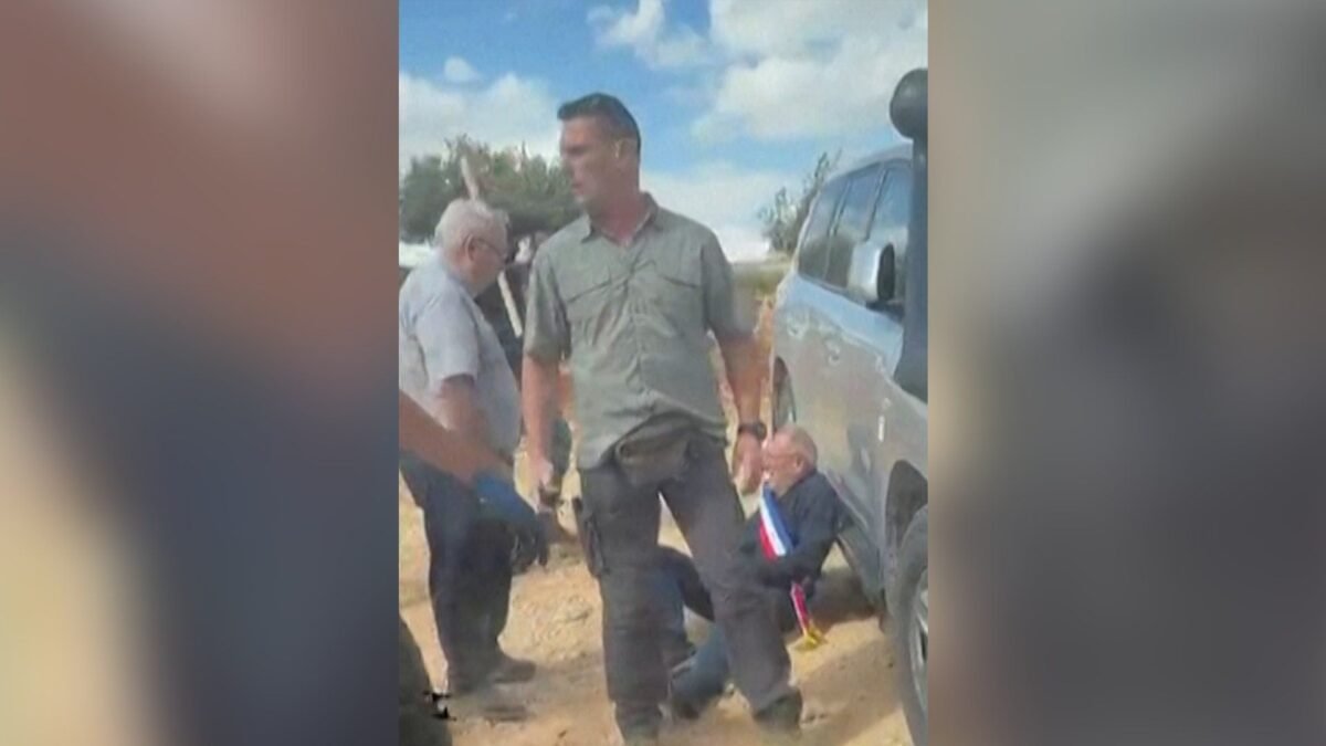Colonos israelenses atacam diplomatas europeus na Cisjordânia