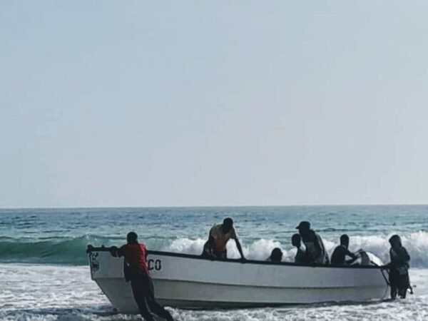 Retorno da pirataria na Somália sufoca comunidade pesqueira