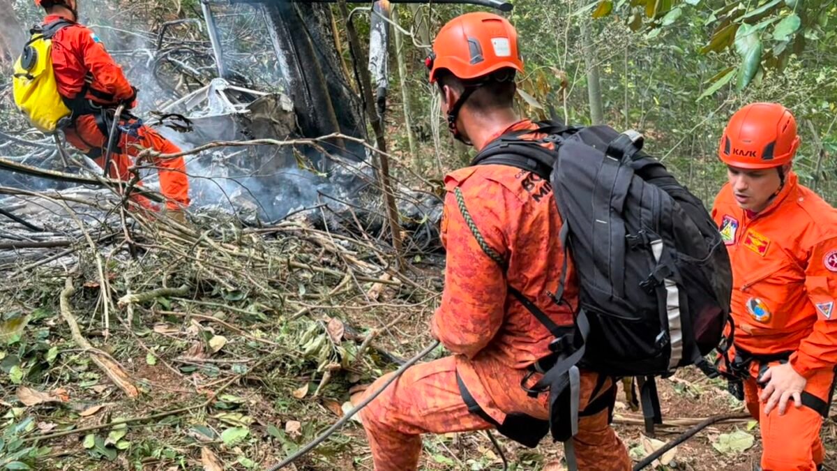 Bens de empresa de táxi aéreo são bloqueados no Rio após queda de helicóptero