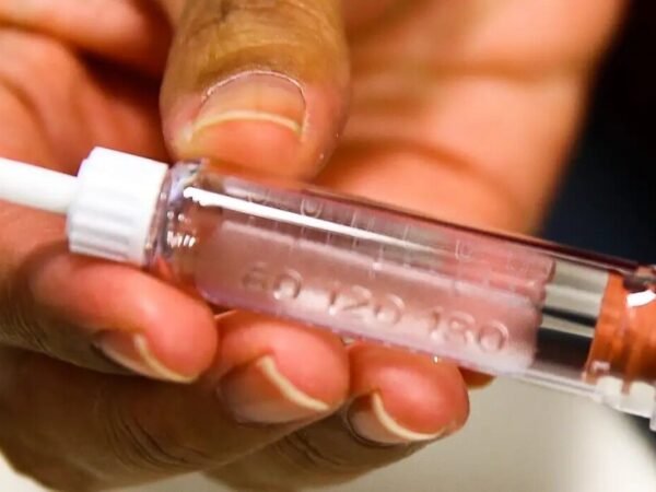 Anvisa proíbe comercialização de insulina e tirzepatida irregulares