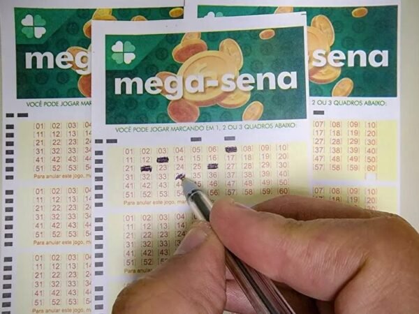 Mega-Sena acumula e prêmio vai a R$ 200 milhões