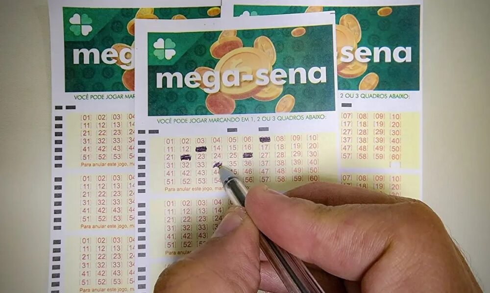 Mega-Sena acumula e prêmio vai a R$ 200 milhões