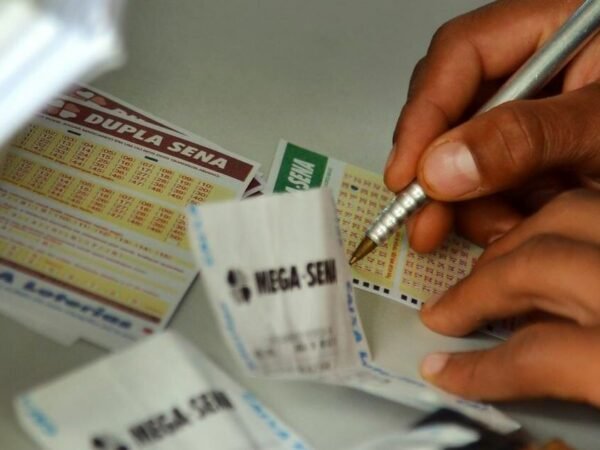 Mega-Sena tem prêmio de R$ 82 milhões neste sábado