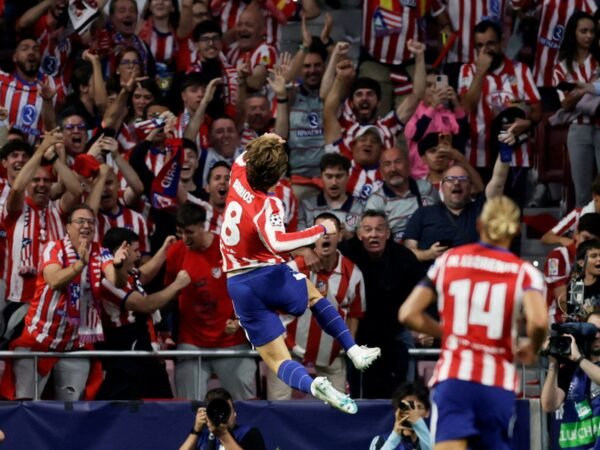 Atletico de Madrid vence o Manchester United por 2 a 0 na Champions