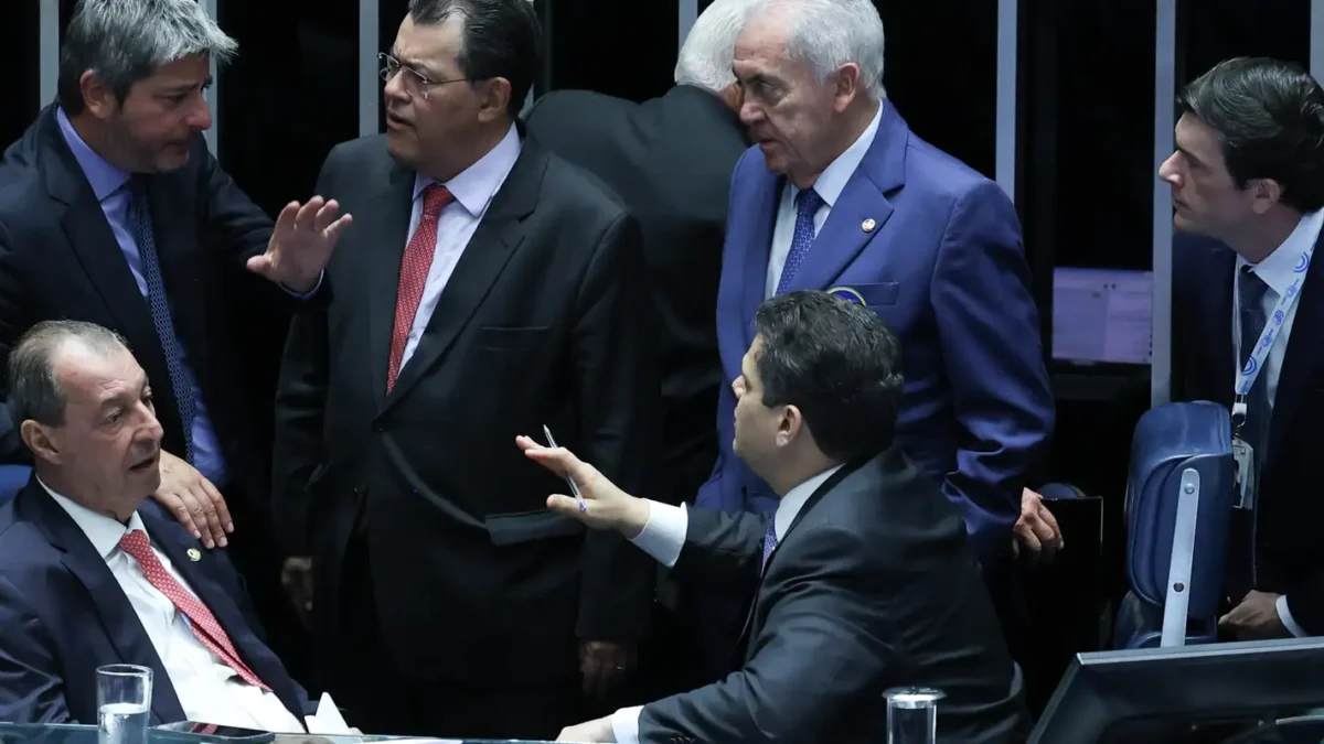 Senado aprova tramitação acelerada para a PEC da Segurança
