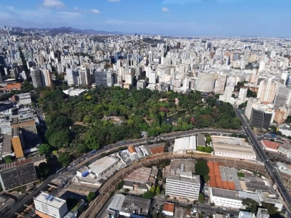 O que abre e fecha no feriado de Nossa Senhora Aparecida em BH