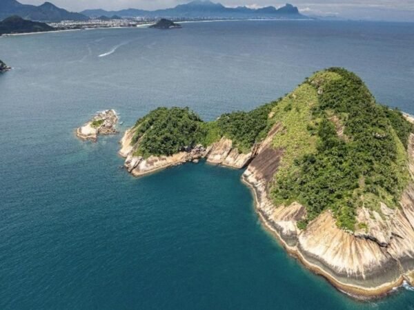 Rio de Janeiro cria reserva marinha para unir ecologia e pesca artesanal